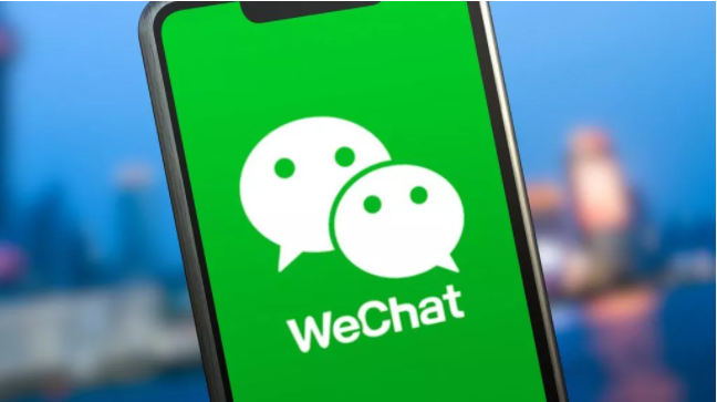 WeChat海外用户增长停滞_微信国际化推广_WhatsApp
