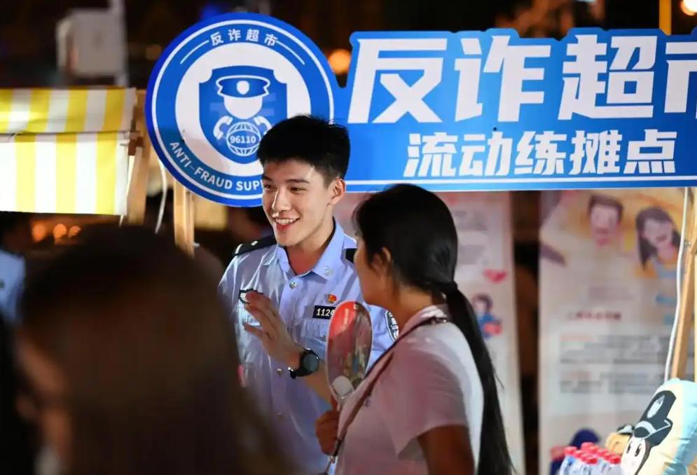 来几个能看的网址_免费色情网站的安全风险_免费色情网站的运作逻辑
