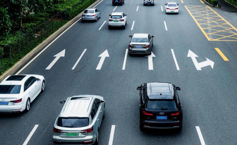 地图功能臃肿导航不便_高德地图商业化用户体验_本地生活app官方下载