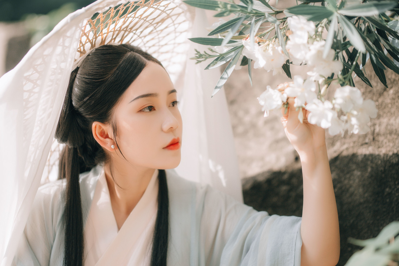 玄幻小说 林玄 药草堂_大师兄药不能停txt下载