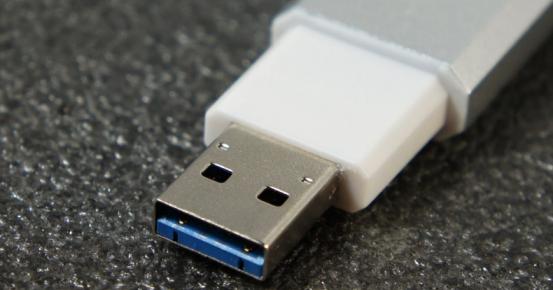 Windows10五月更新_xp旧电脑usb无法识别_拔U盘是否需要安全删除硬件