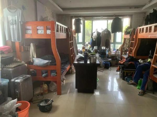 上海租房哪个网站好_上海市住房租赁条例 群租界定与规范 _ 二房东管理 