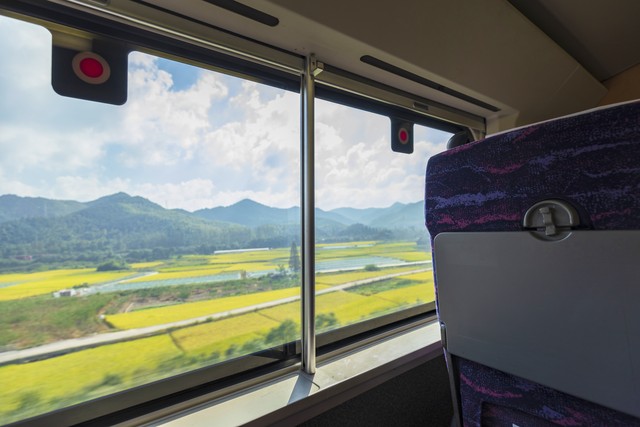 付费选座有必要吗_高铁靠窗无窗投诉_铁路座位标注误导