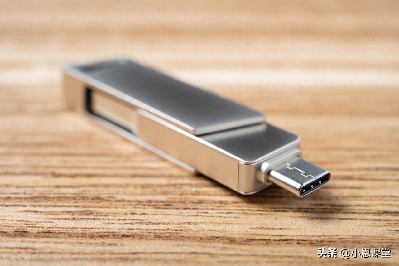 U盘提示格式化恢复软件推荐_winhex恢复qq聊天记录教程_U盘格式化后文件恢复方法
