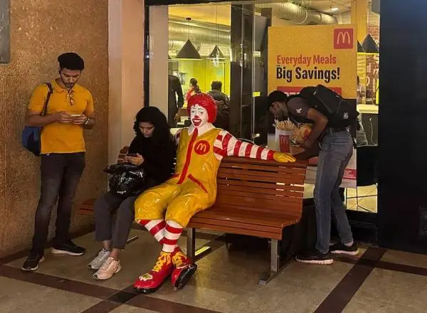 WhatsApp_印度抵制美国品牌_印度本土产品运动