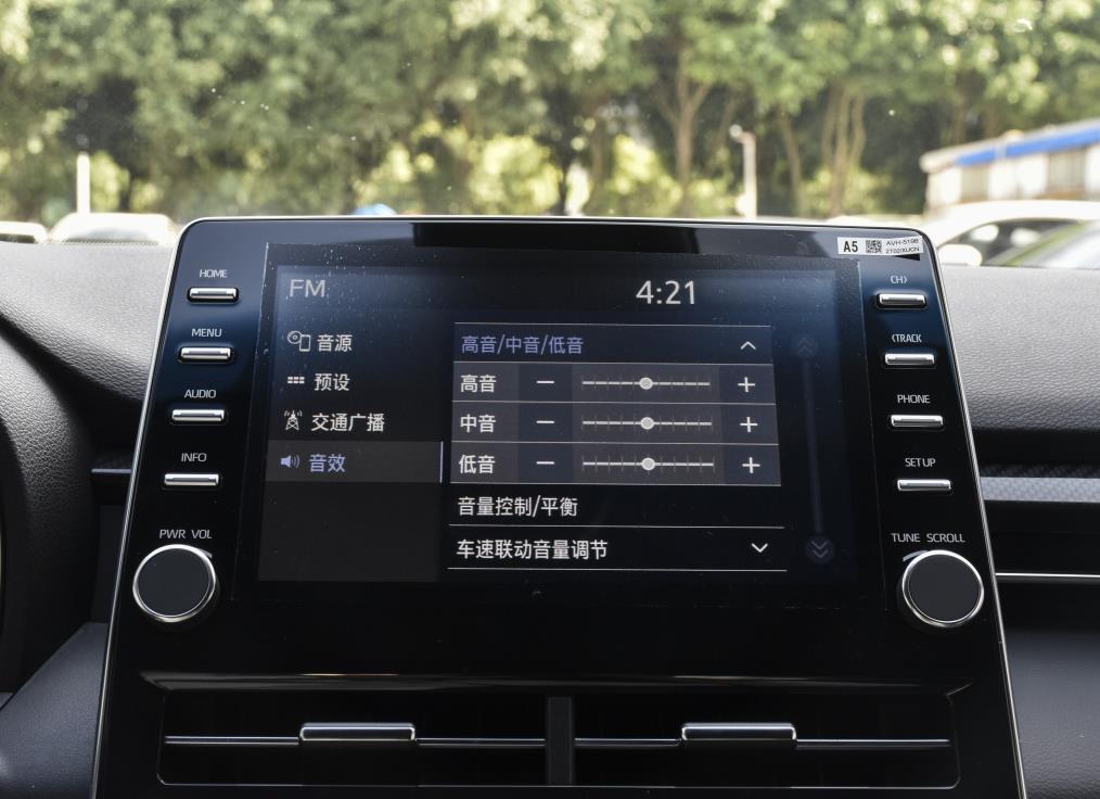 家用车型推荐 知乎_轿车自驾游推荐_别克君越亚洲龙帕萨特对比