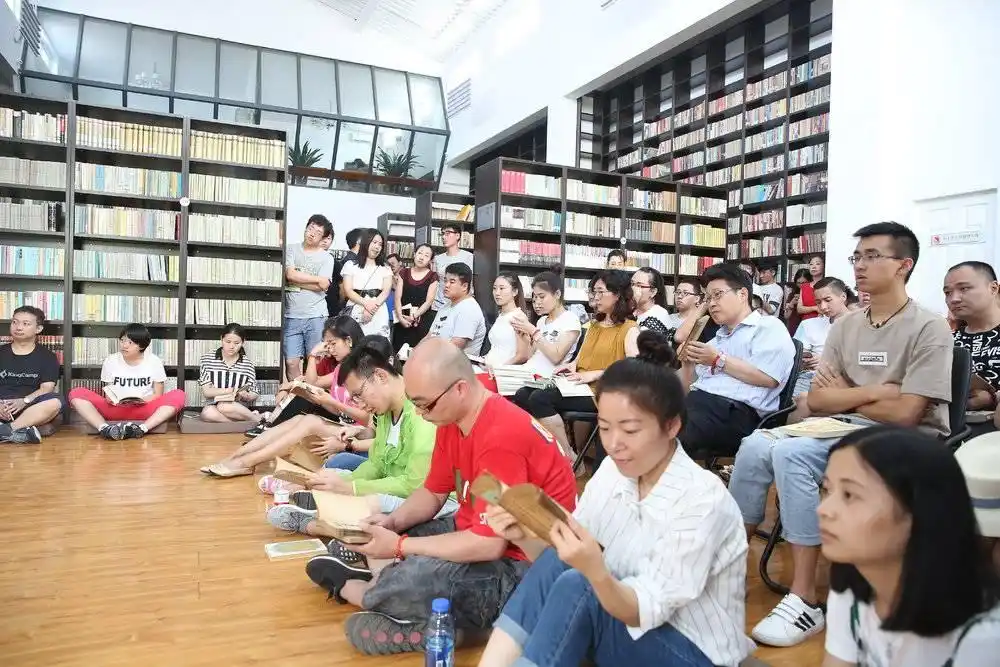 淘宝网少钱一本_淘宝与孔网对比分析_孔夫子旧书网发展史