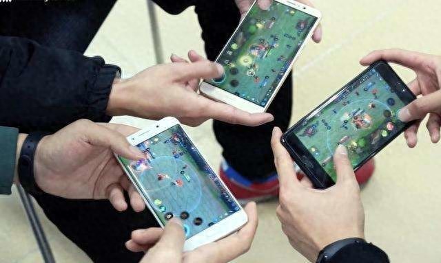 春节手游网络延迟_wifi打游戏延迟不稳定_手机信号格设置