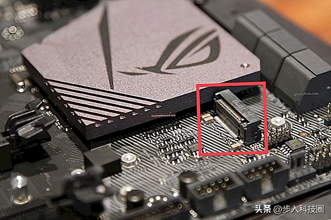 M.2 SSD安装教程_SATA M.2与NVME M.2区别_固态硬盘接口m.2 分类