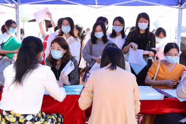 高校毕业生南方大健康产业医学类急需紧缺人才专场供需见面会_广州医学招聘会信息网_省教育厅省人社厅联合主办