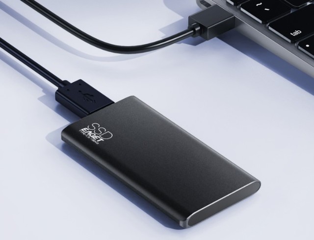 Type-C接口移动固态硬盘_移动硬盘有啥用_移动固态硬盘256GB推荐