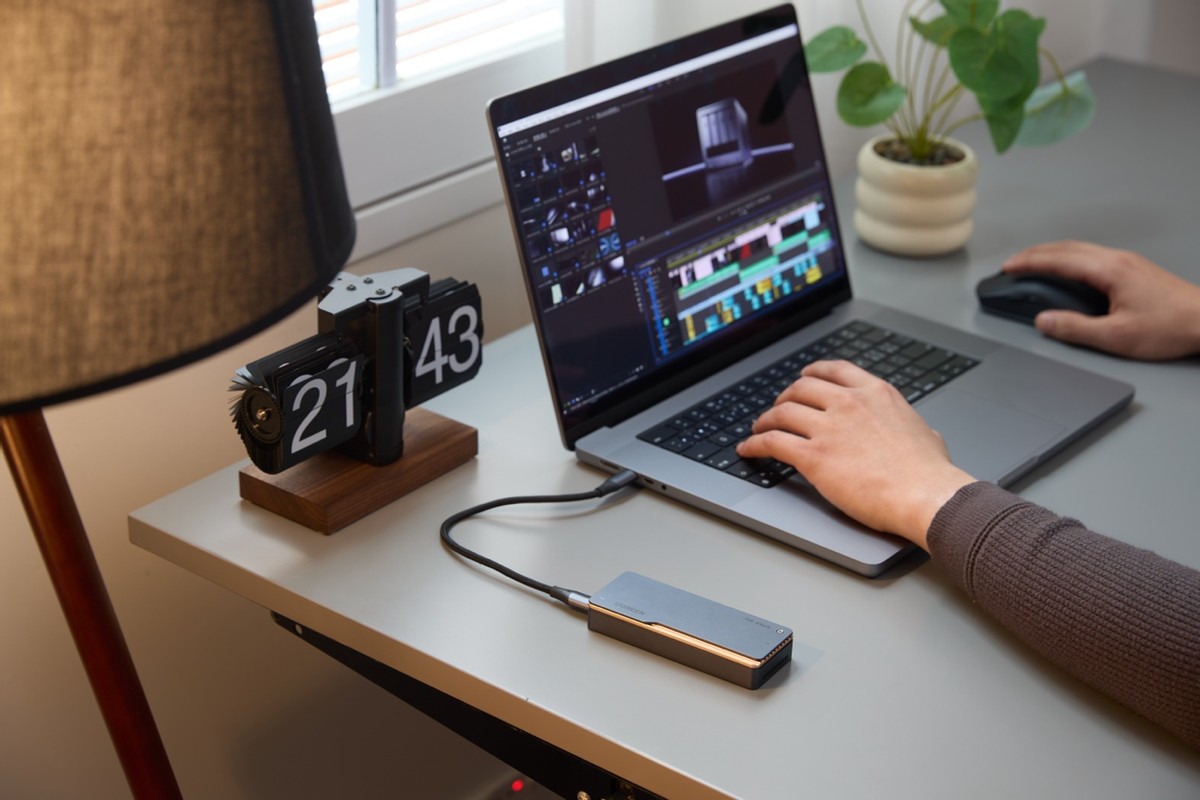 固态硬盘移动硬盘制作_将系统变为到固态硬盘_二手固态硬盘硬盘盒安装