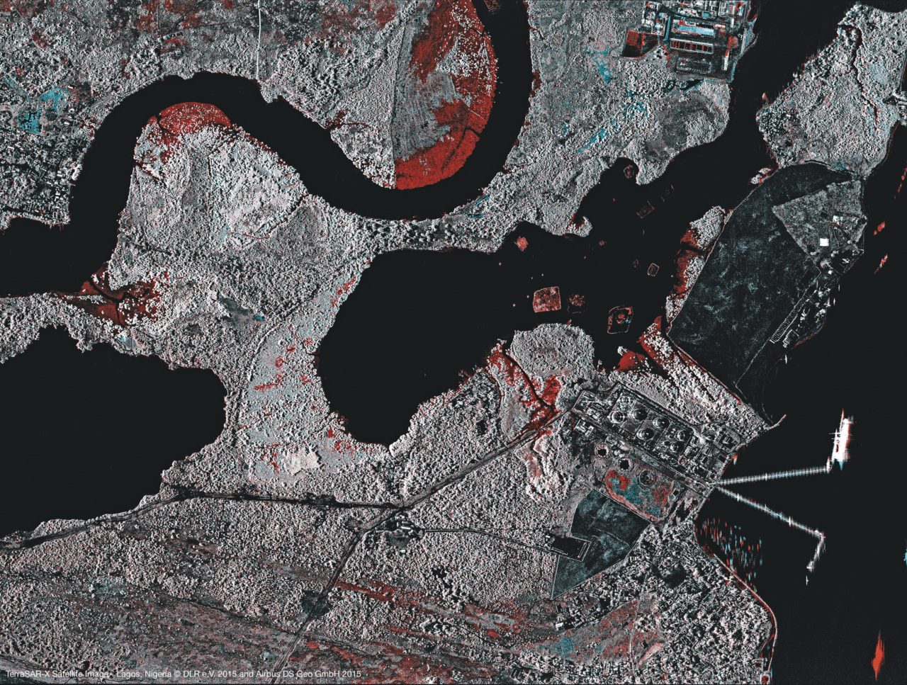 谷歌俄罗斯军事卫星图像_卫星拍摄地球方法_谷歌卫星地图2025下载安装