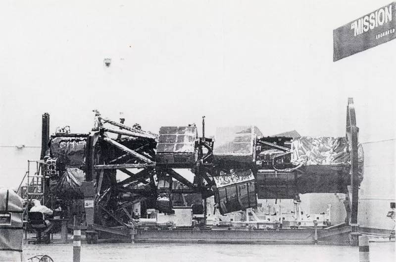 谷歌俄罗斯军事卫星图像_谷歌卫星地图2025下载安装_卫星拍摄地球方法