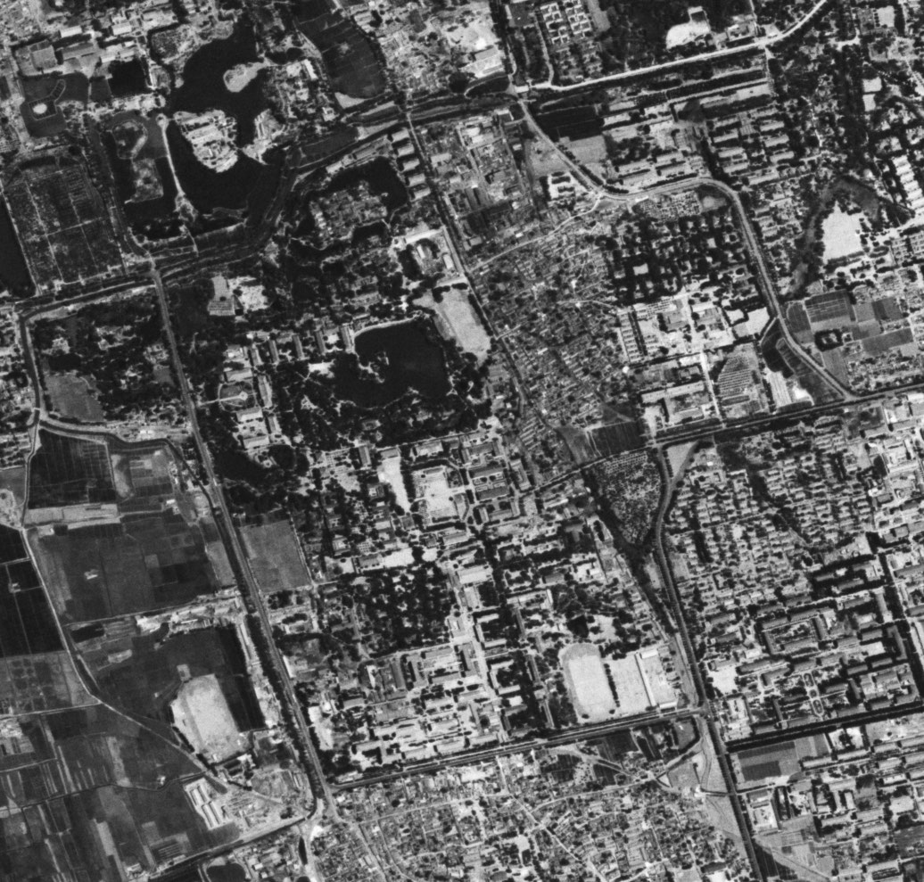 谷歌卫星地图2025下载安装_谷歌俄罗斯军事卫星图像_卫星拍摄地球方法