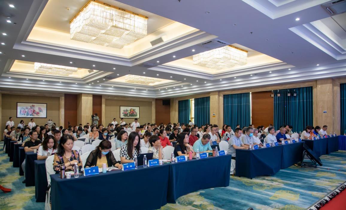 江门基础教育信息网2025_科技赋能教育论坛 江门市基础教育教研研讨会 数字化教研路径