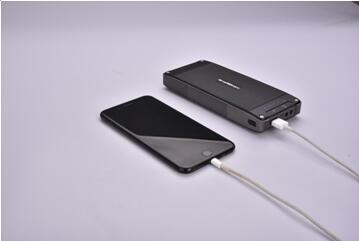 便携式投影产品设计_在手机上怎么做微电影_手机微投Shareman