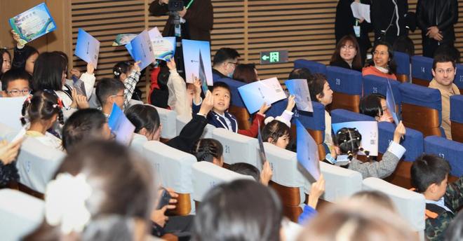 My Favorite Shanghai_爱上海的理由青少年英语短视频征集展播活动_爱上上海的理由图片