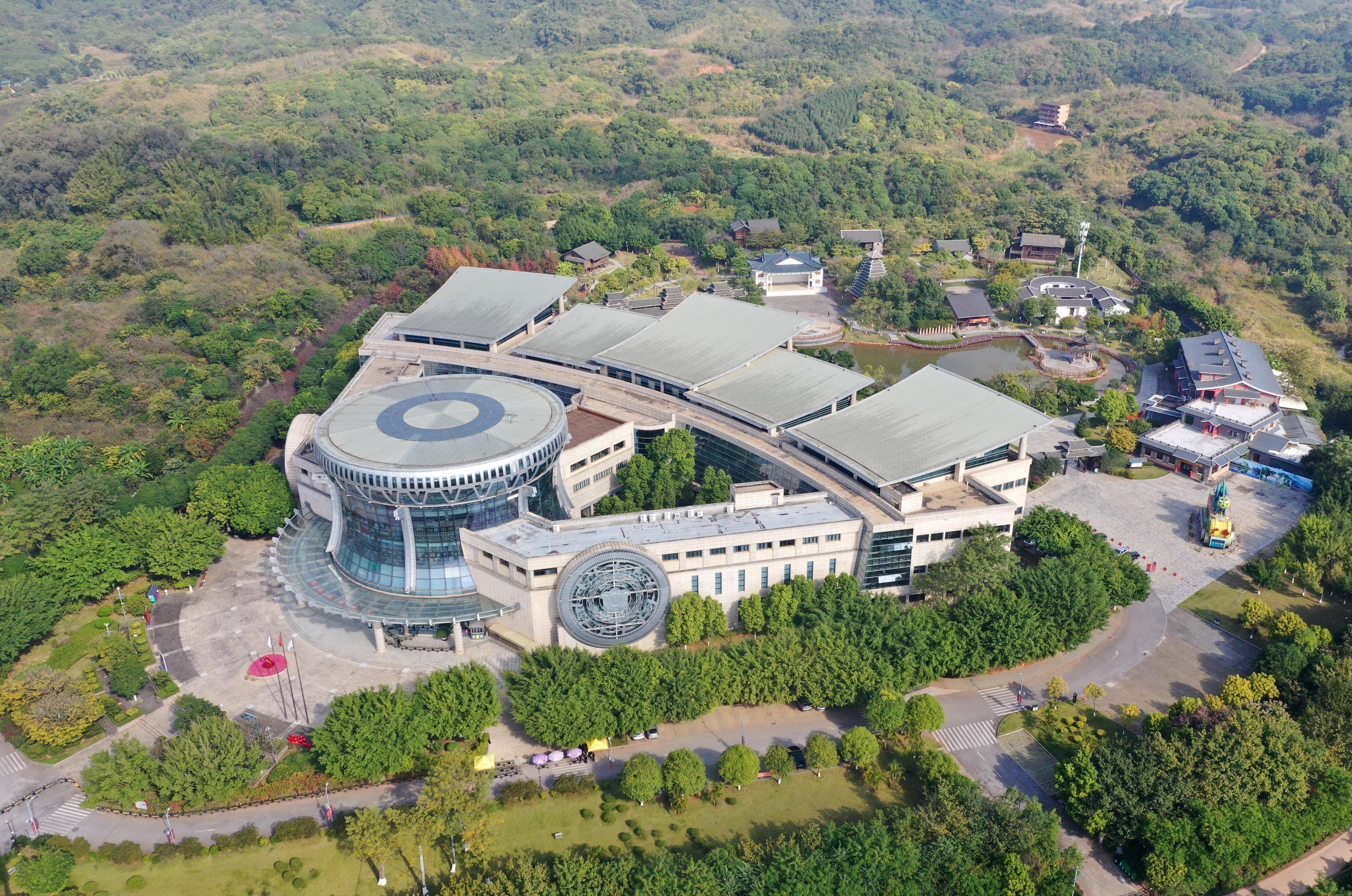 南宁电视台综合新闻频道上林原生态师公_南宁景点_南宁攻略