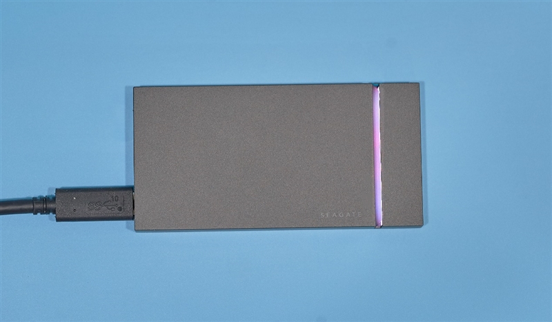 移动硬盘速度对比_希捷酷玩游戏SSD极光侠 2000MB/s 移动固态硬盘