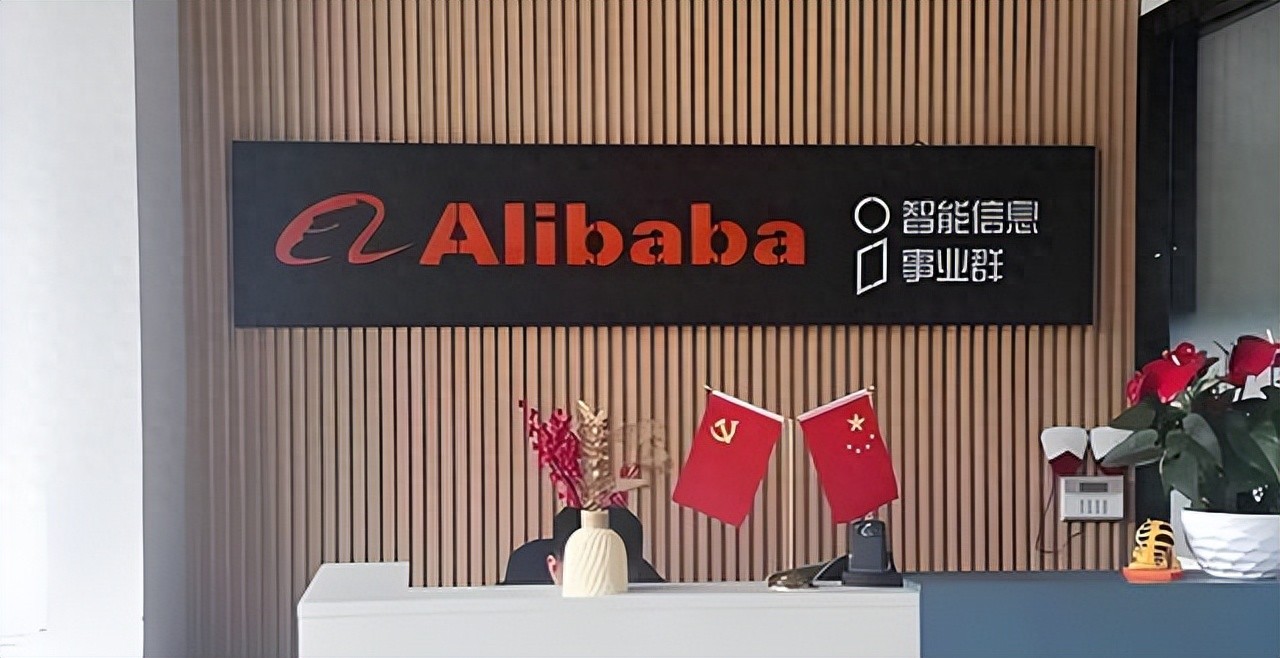 UC浏览器与夸克对比_电脑上没有任何浏览器_UC广告多但查资料方便